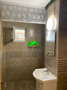 Apartament de inchiriat 3 camere Sibiu Vasile Aaron - foto 5