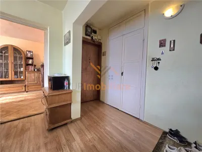 Apartament 3 camere Oradea - poza 3