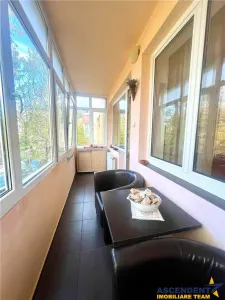 Apartament cu 3camere, etaj1, bloc de 4 nivele, langa Piata Tractorul, Brasov - foto 4