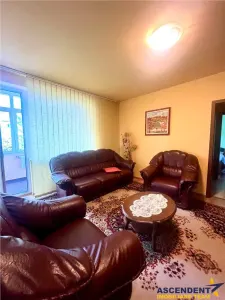 Apartament cu 3camere, etaj1, bloc de 4 nivele, langa Piata Tractorul, Brasov - foto 8