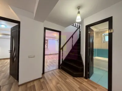 Casă 5 camere București - poza 3