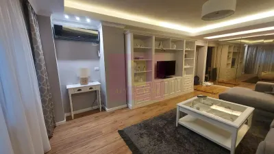 Vand apartament 3 camere Bd Libertatii - Bucuresti