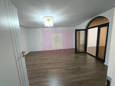 Casă 7 camere București - poza 20