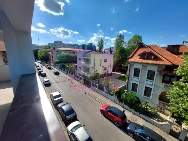 Birou București - poza 2