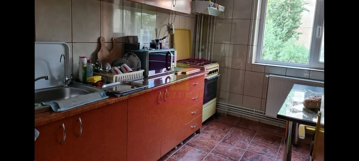 Apartament 3 camere București - poza 1