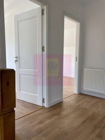 Casă 4 camere Mogoșoaia - poza 11