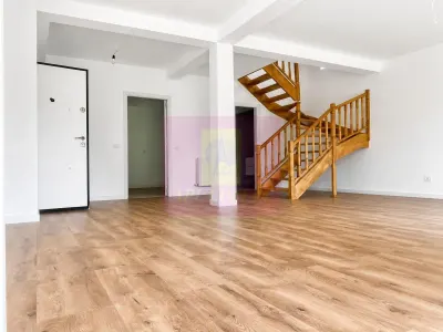 Casă 4 camere Mogoșoaia - poza 3