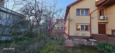 Casă 5 camere București - poza 2