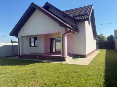 Casă 5 camere Teghes - poza 2