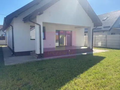 Casă 5 camere Teghes - poza 3