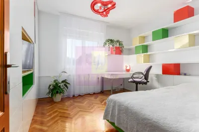 Casă 8 camere București - poza 22