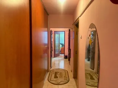 Apartament 3 camere Soseaua Vergului- Parcul Morarilor. - Bucuresti