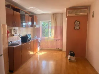 Apartament 3 camere Drumul Sarii- Casa De Casatorii sector 6. - Bucuresti