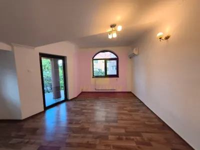 Casă 7 camere București - poza 11