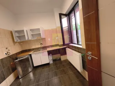 Casă 7 camere București - poza 36
