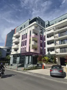 Spațiu comercial de închiriat în Pipera | 271 mp | 6 locuri de parcare - Voluntari