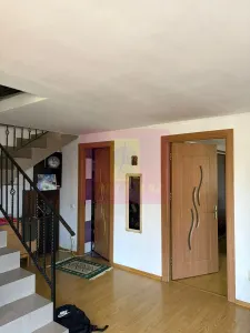 Casă 4 camere Comarnic - poza 23