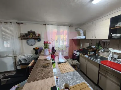 Casă 3 camere Campurelu - poza 23