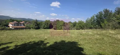 Teren Banesti - poza 2