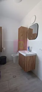 Casă 4 camere Sabareni - poza 10