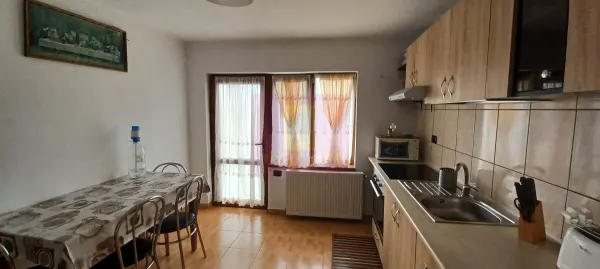 Casă 4 camere Sabareni - poza 5