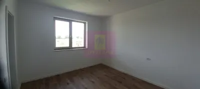 Gulia, casă nouă parter 4 camere, curte 514 mp - foto 14