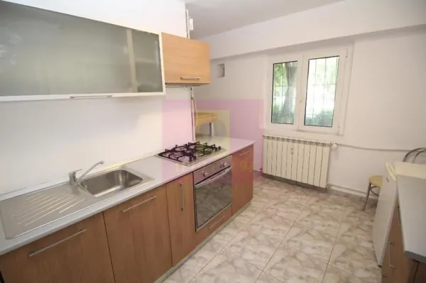 Apartament 3 camere București - poza 10