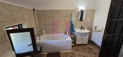 Casă 6 camere Banesti - poza 21