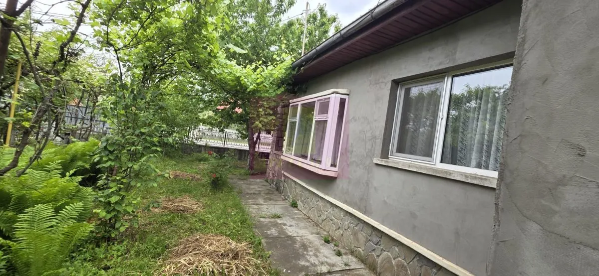 Casă 2 camere Câmpina - poza 1