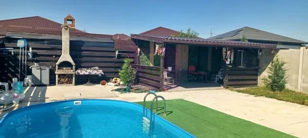 Casă 4 camere Sabareni - poza 1