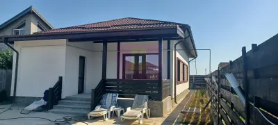 Casă 4 camere Sabareni - poza 2