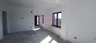 Casă 4 camere Sabareni - poza 11