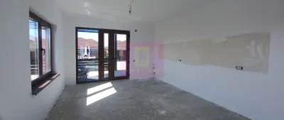 Casă 4 camere Sabareni - poza 12