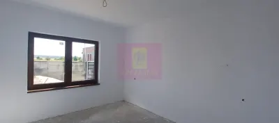 Casă 4 camere Sabareni - poza 9
