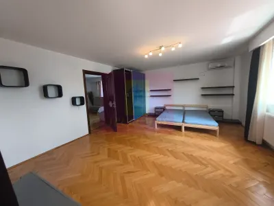 Casă 7 camere Voluntari - poza 23