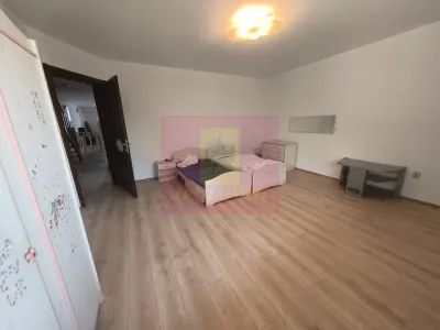 Casă 7 camere Voluntari - poza 47