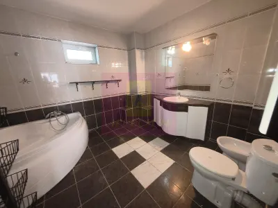 Casă 7 camere Voluntari - poza 55