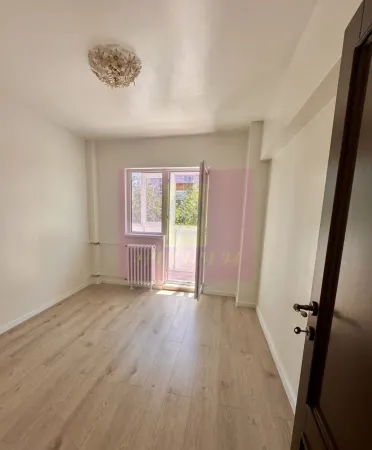 Apartament 4 camere București - poza 10