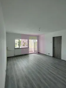 Garsonieră spațioasă de vânzare - Vitan, la câteva minute de Mall Vitan. - Bucuresti