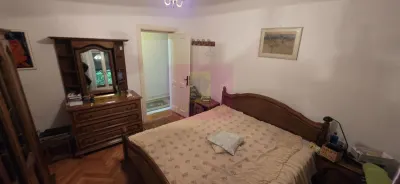Vila de vanzare cu 6 camere si teren de 5116 mp in Cornu, Prahova - foto 11