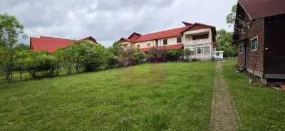 Vila de vanzare cu 6 camere si teren de 5116 mp in Cornu, Prahova - foto 40