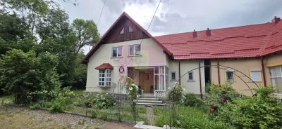 Vila de vanzare cu 6 camere si teren de 5116 mp in Cornu, Prahova - foto 46