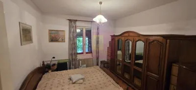 Vila de vanzare cu 6 camere si teren de 5116 mp in Cornu, Prahova - foto 9