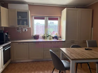 Apartament 4 camere București - poza 2