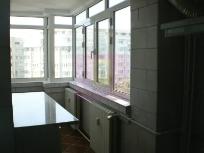 Apartament 3 camere pe bd Decebal stradal - foto 8