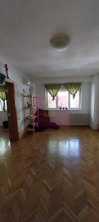 Apartament 4 camere București - poza 1