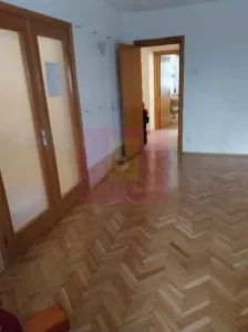 Apartament 4 camere București - poza 2