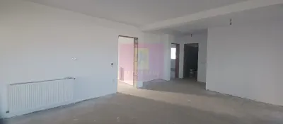 Casă 3 camere Sabareni - poza 6