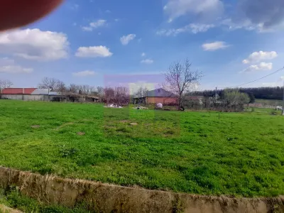 Teren Buturugeni - poza 3