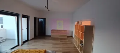 Casă 6 camere Sabareni - poza 11